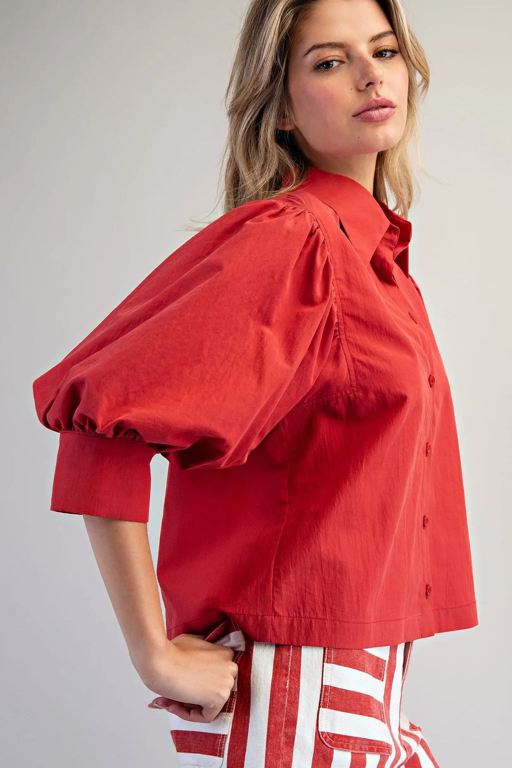 ee:some Red button up puffed sleeves