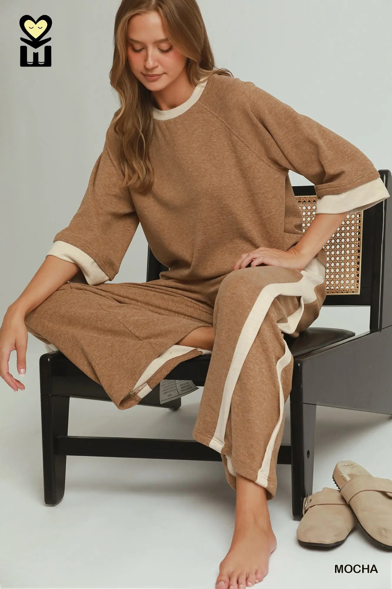 DREAMPLUSH Mocha Contrast Raglan Sleeve Top