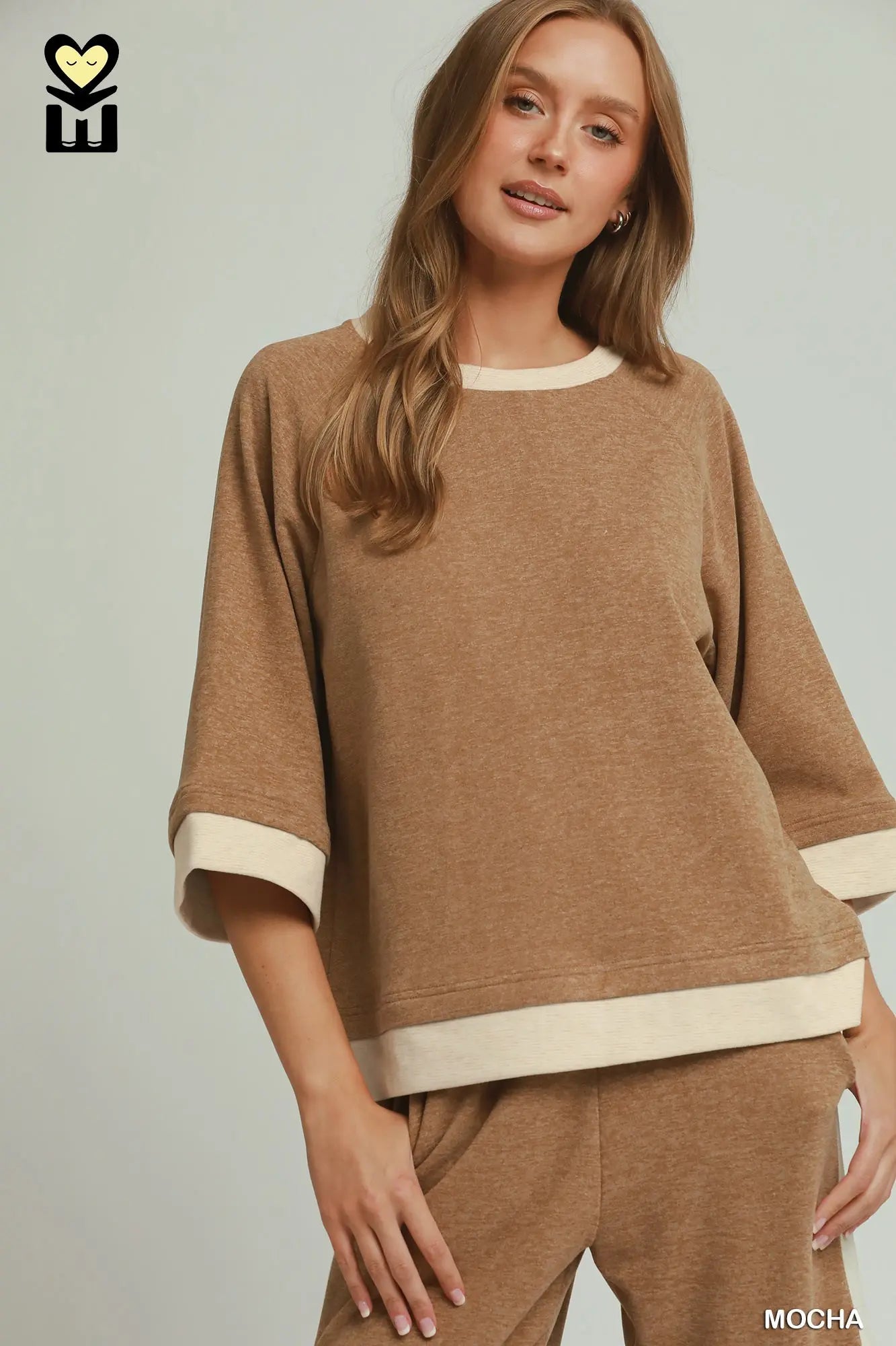 DREAMPLUSH Mocha Contrast Raglan Sleeve Top