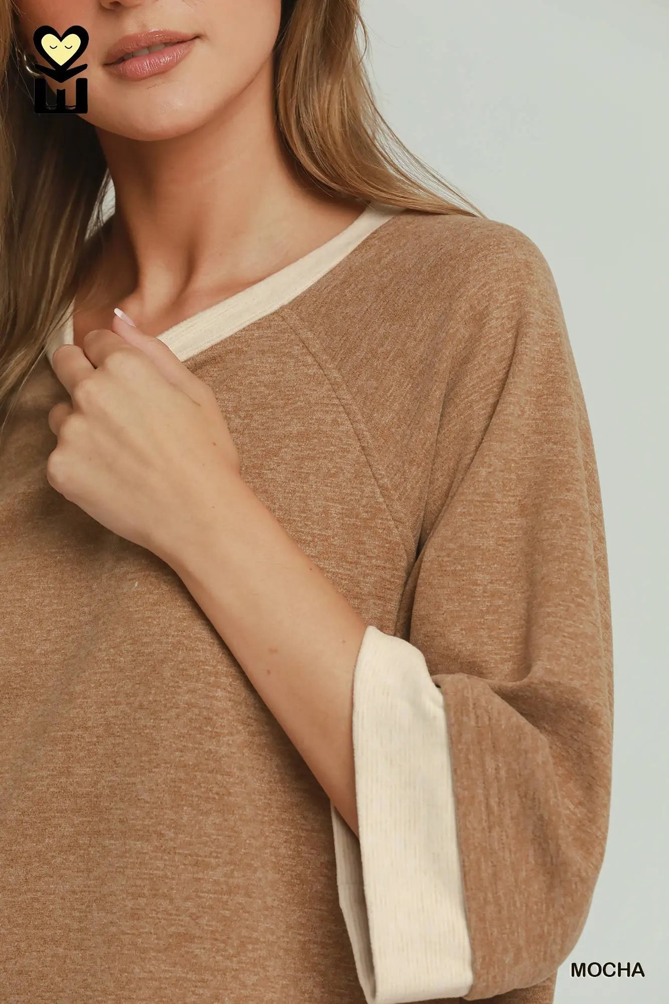 DREAMPLUSH Mocha Contrast Raglan Sleeve Top