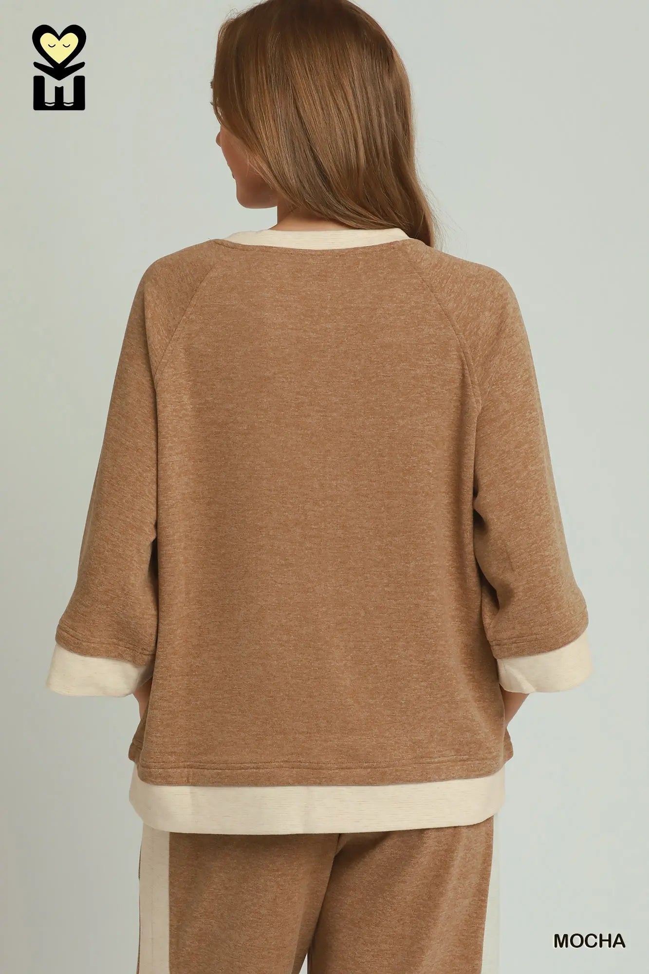 DREAMPLUSH Mocha Contrast Raglan Sleeve Top