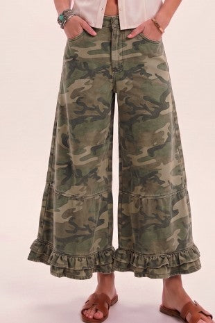CAMOUFLAGE PRINTED DENIM RUFFLED HEM MID RISE BLOOMER PANTS