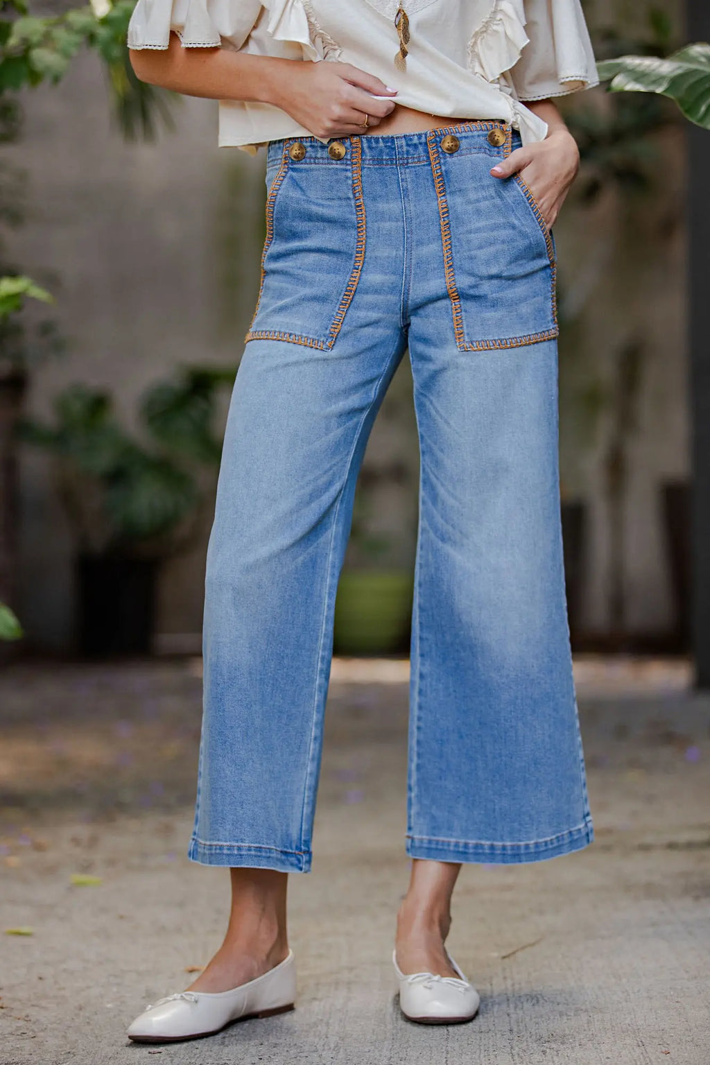 Whipstitch Pocket Cropped Pants ✨