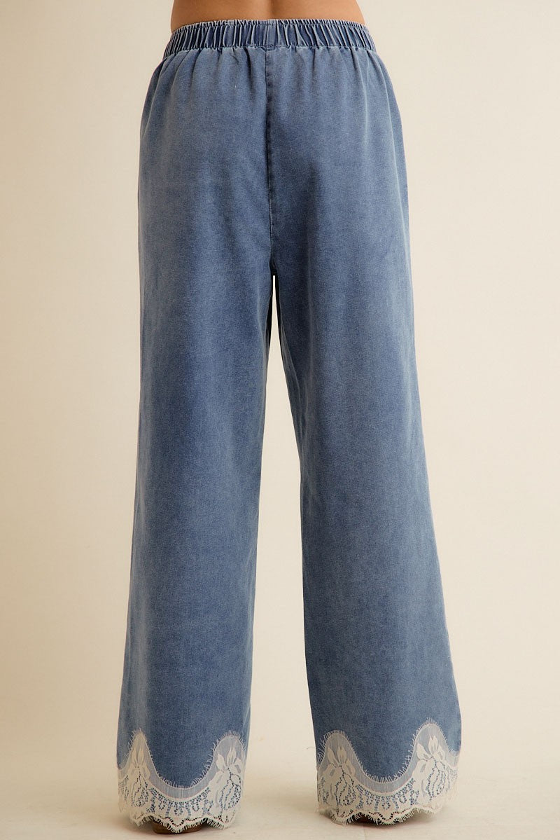 Lace Trim Wide Leg Elastic Waist Mid Rise Denim Pants