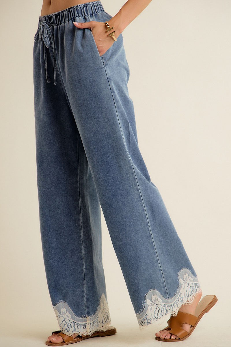 Lace Trim Wide Leg Elastic Waist Mid Rise Denim Pants